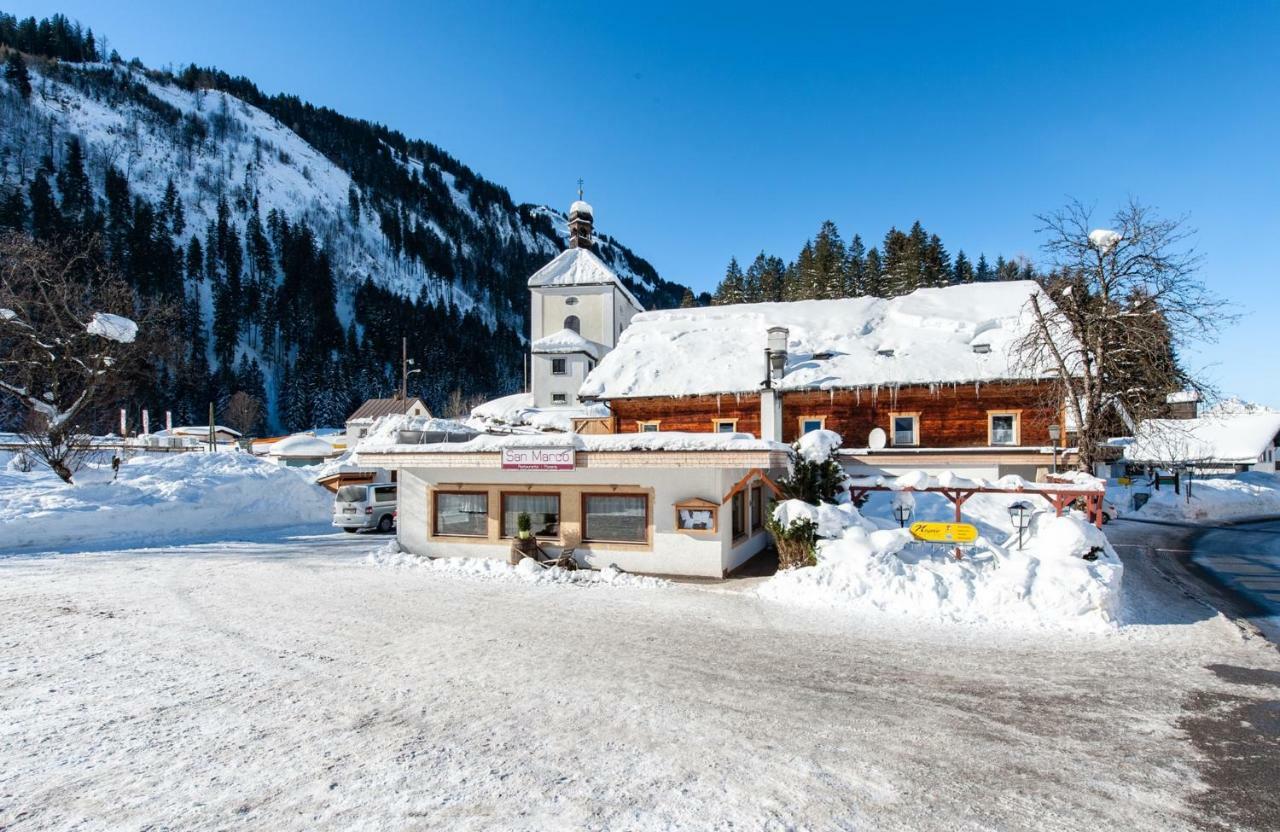 Gasthaus Traube Bichlbach Esterno foto